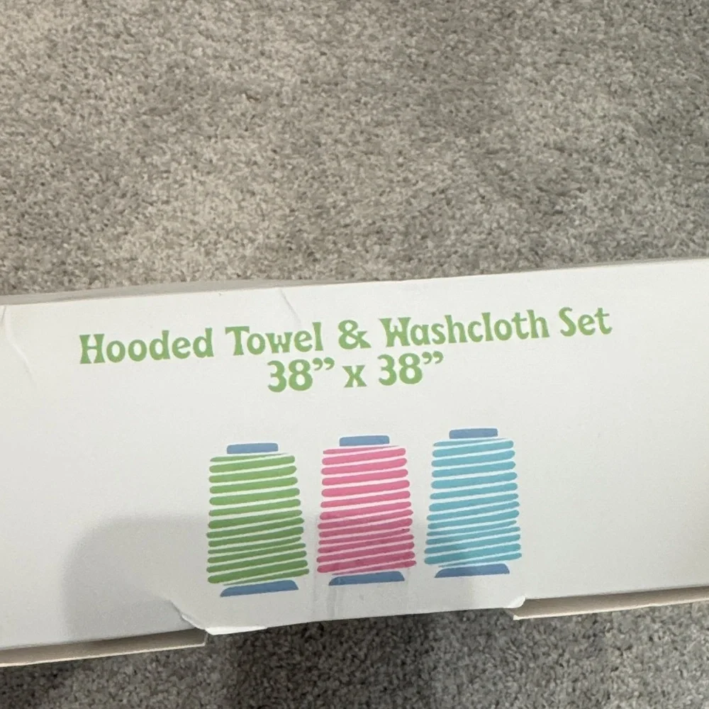 3 Marthas hooded towel & washcloth set